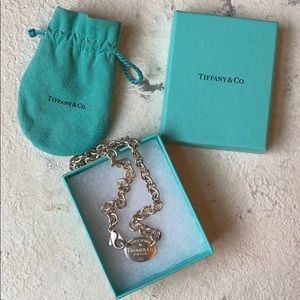 Return to Tiffany sterling silver oval necklace